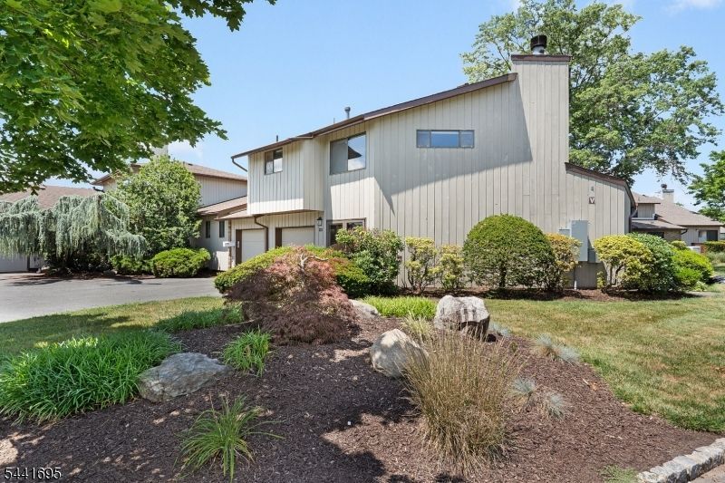 250 Ridgedale Ave Unit V1, Florham Park, NJ 07932 Main Photo