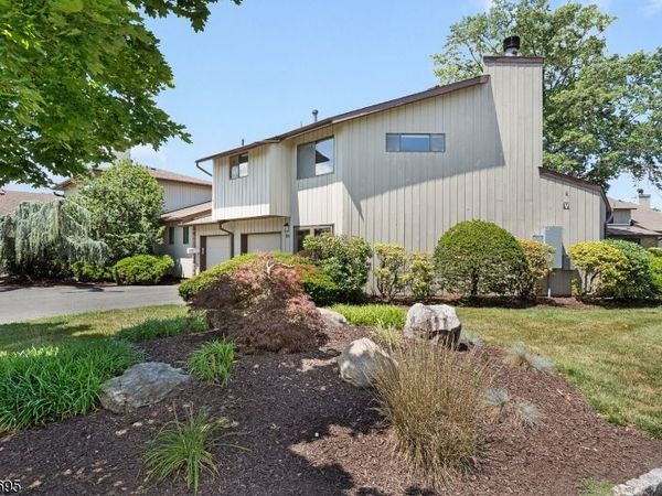250 Ridgedale Ave Unit V1, Florham Park, NJ 07932
