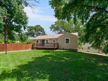 3437 N Chelsea Avenue, Kansas City, MO 64117