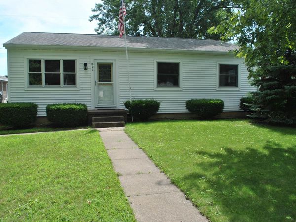 919 N Second Street, Guttenberg, IA 52052