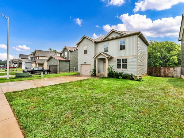 1125 Tybee Dr , Clarksville, TN 37042
