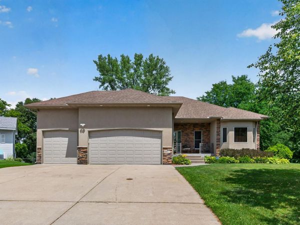 607 100th Court NE, Blaine, MN 55434