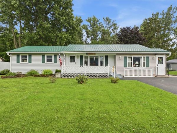 2977 Roosevelt Highway , Hamlin, NY 14464