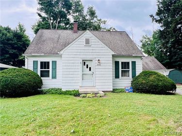 3050 Belknap Road, Eden, NY 14057