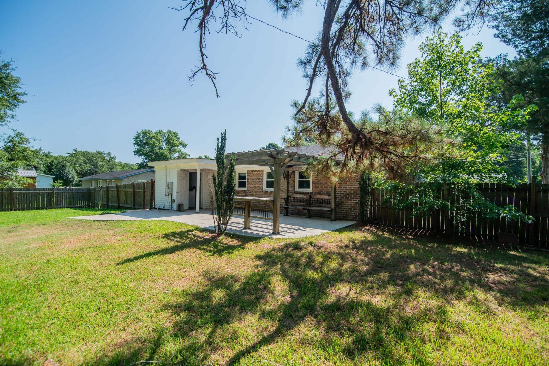 213 Gibson St. Photo 28
