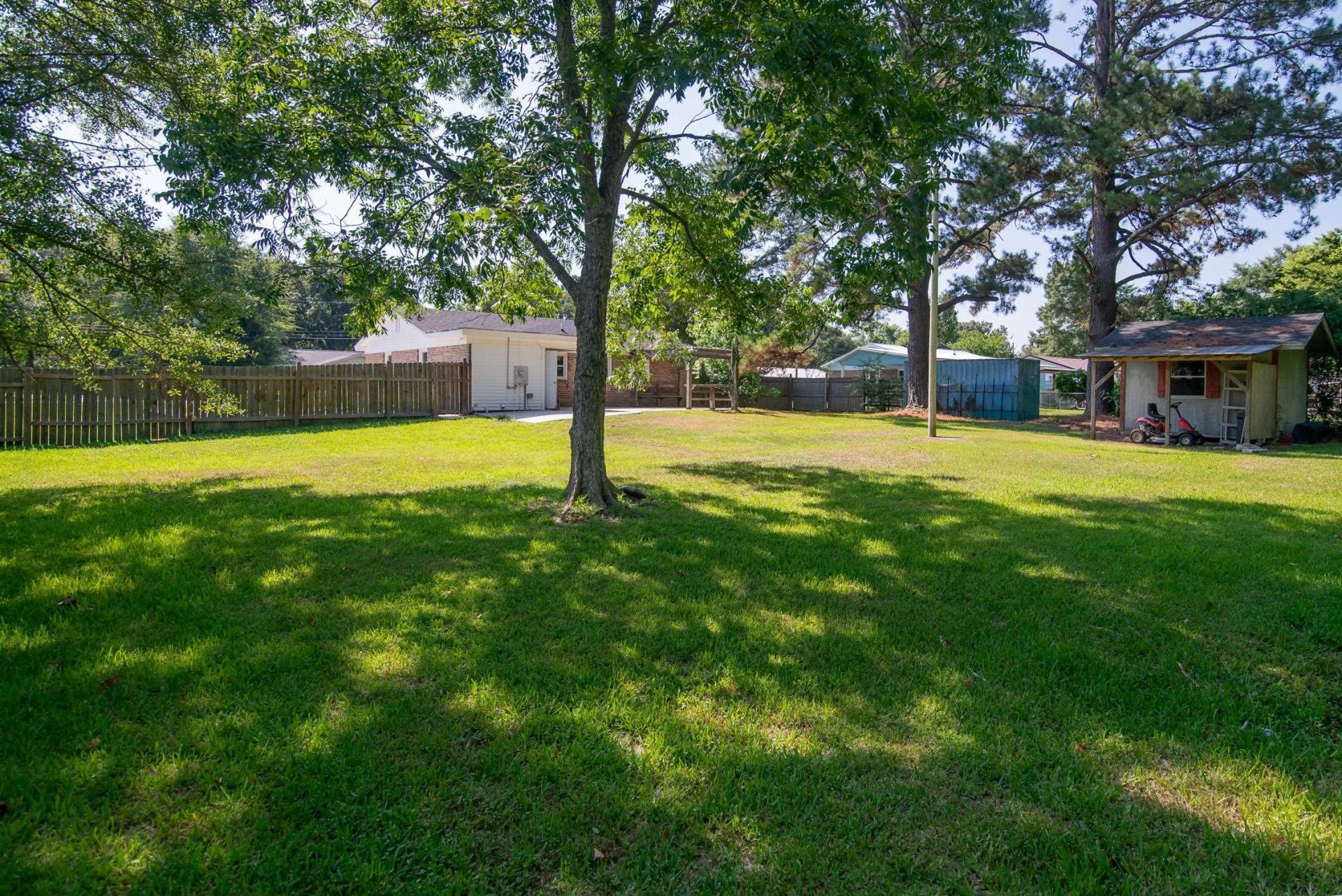 213 Gibson St. Photo 33