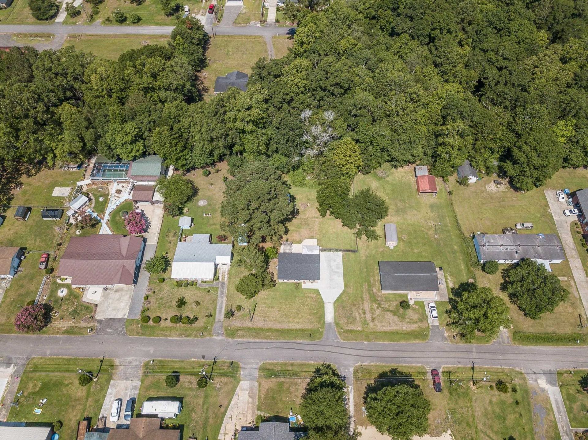 213 Gibson St. Photo 44