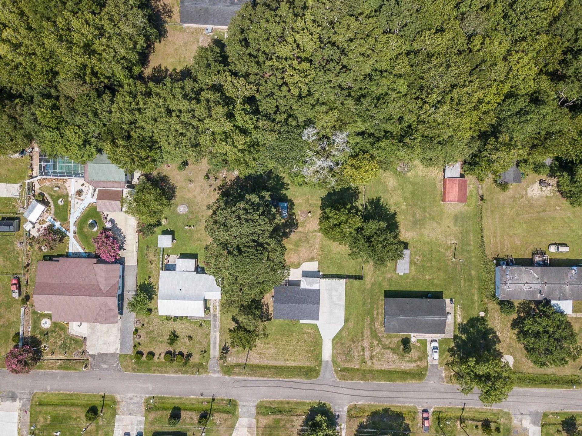 213 Gibson St. Photo 46