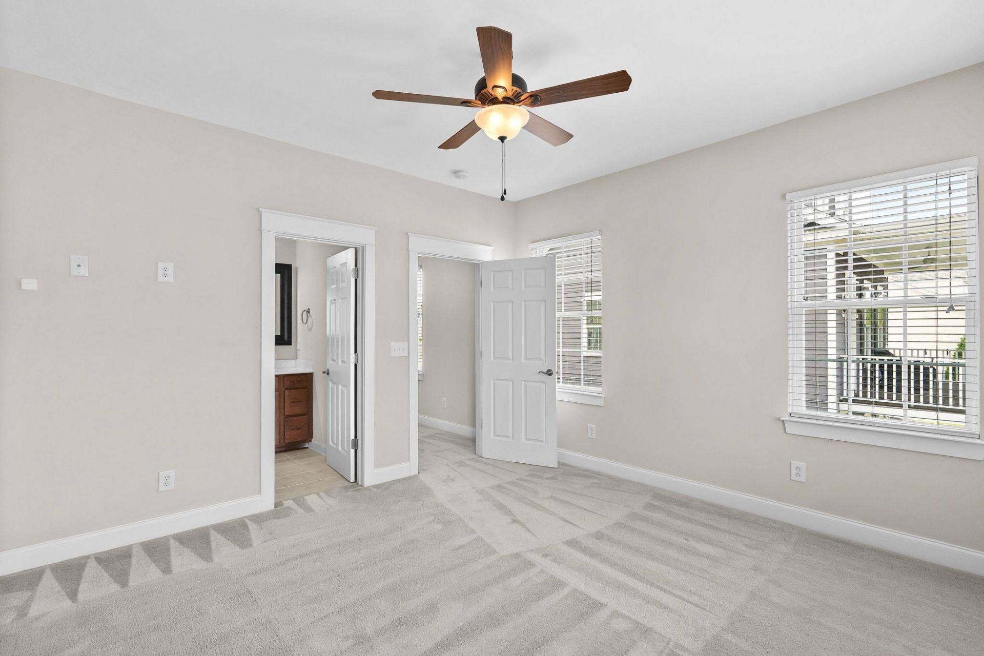 3384 Pampas Dr.  Photo 29