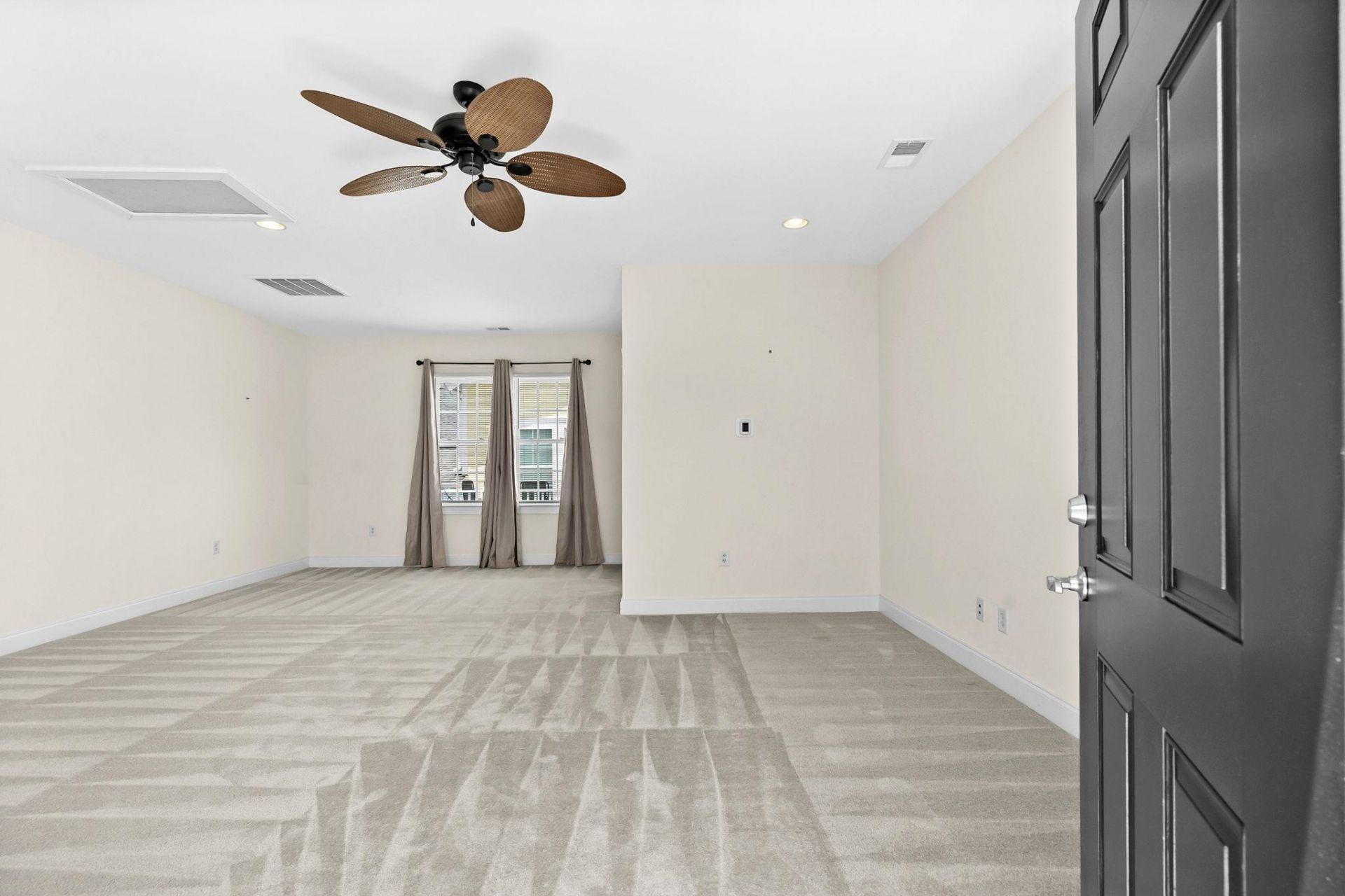 3384 Pampas Dr.  Photo 33