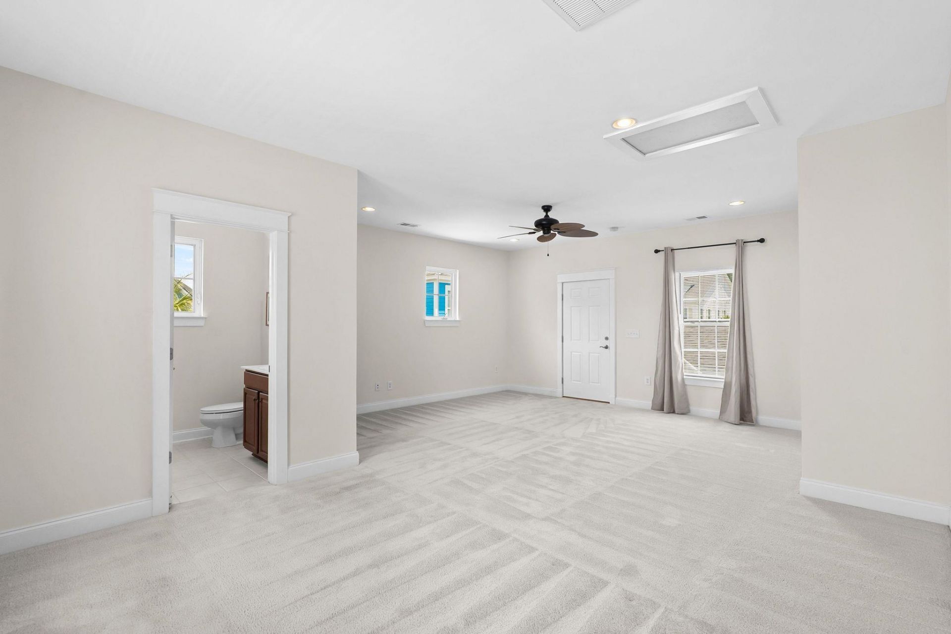 3384 Pampas Dr.  Photo 36