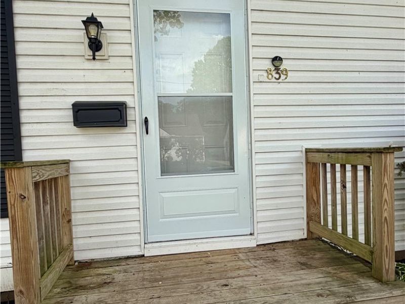 839 Sarcee Avenue, Akron, OH 44305 Photo 3
