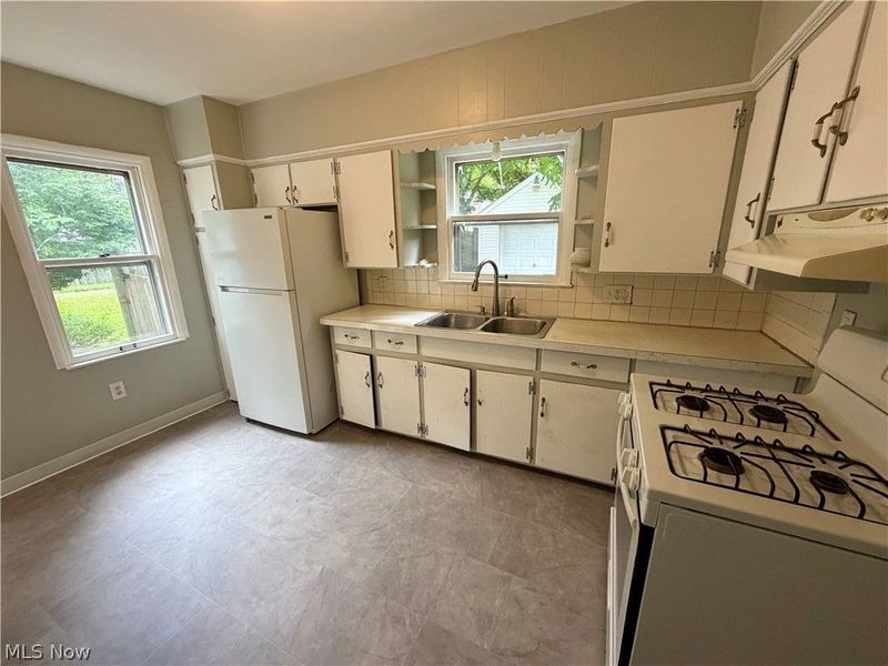839 Sarcee Avenue, Akron, OH 44305 Photo 7