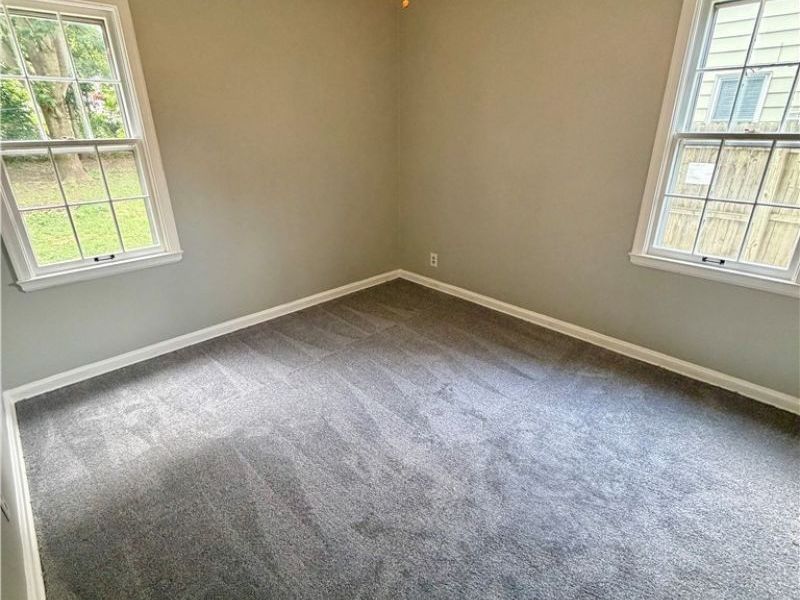 839 Sarcee Avenue, Akron, OH 44305 Photo 9
