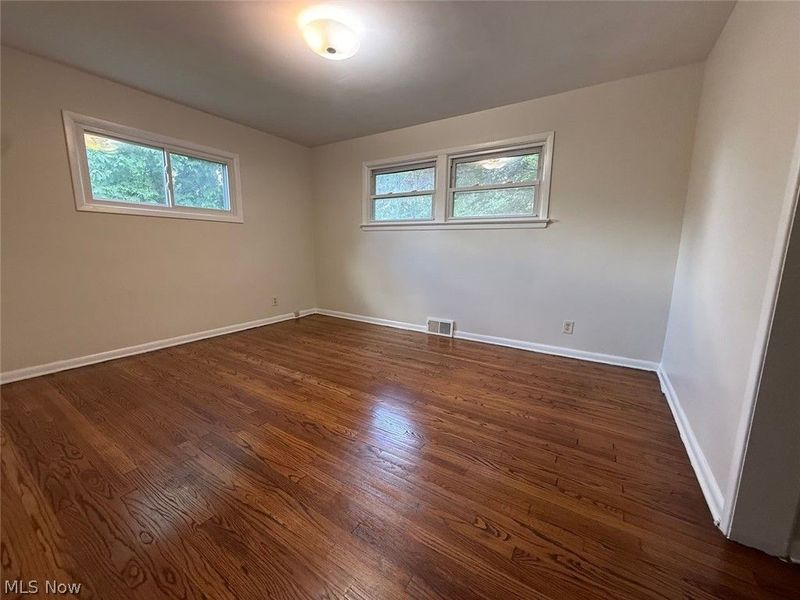 24113 E Silsby Road , Beachwood, OH 44122 Photo 13