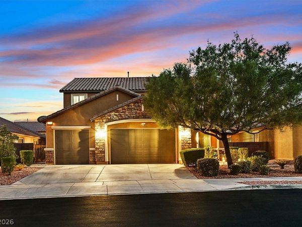 6565 Mission Crest Avenue, Las Vegas, NV 89131