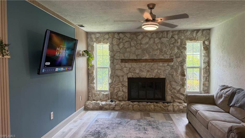 16941 Carolyn Ln , North Fort Myers, FL 33917 Photo
