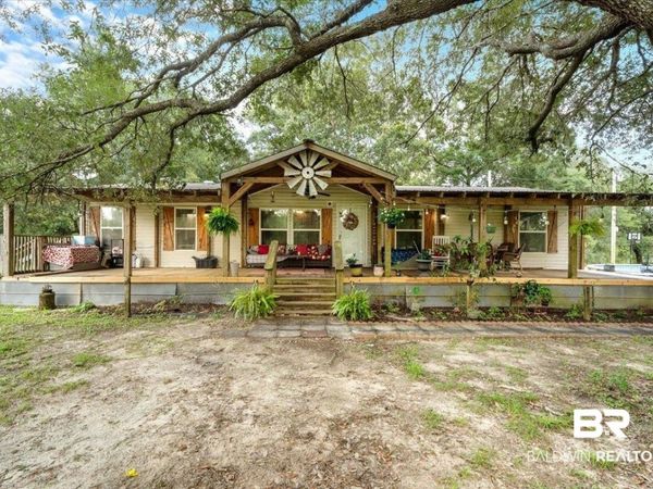 21011 River Road, Robertsdale, AL 36567
