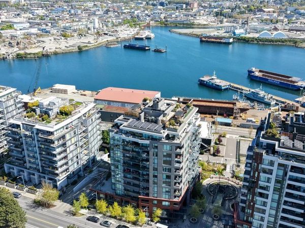 369 Tyee Rd, Unit #201, Victoria, BC V9A 0B6