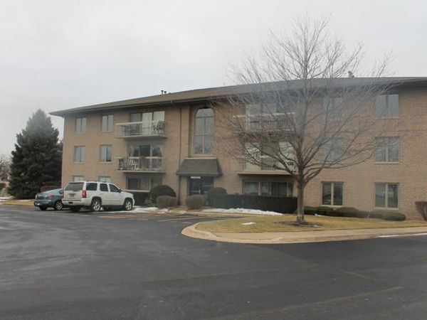1056 ASHLEY Court , Unit 2C, Lockport, IL 60441
