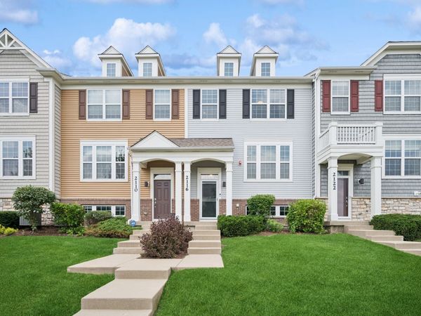 2116 SAIPAN Drive , Glenview, IL 60026