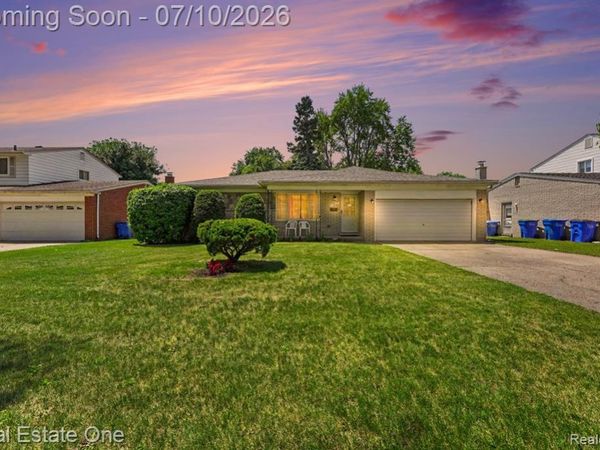 27663 Audrey Avenue, Warren, MI 48092