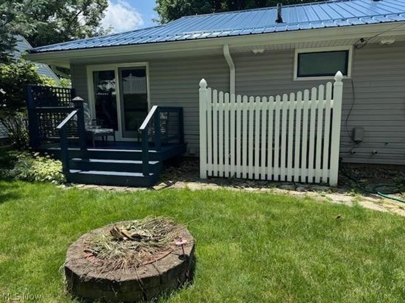 902 Highland Boulevard, Coshocton, OH 43812 Photo 2