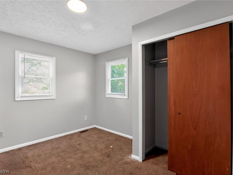 1537 E 214th Street, Euclid, OH 44117 Photo 11