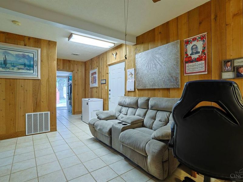 122 Kenec Drive, Middletown, OH 45042 Photo 8