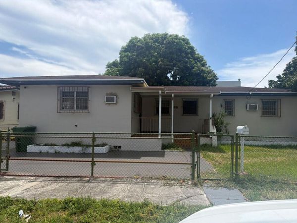 88 NW 18th Avenue, Miami, FL 33125