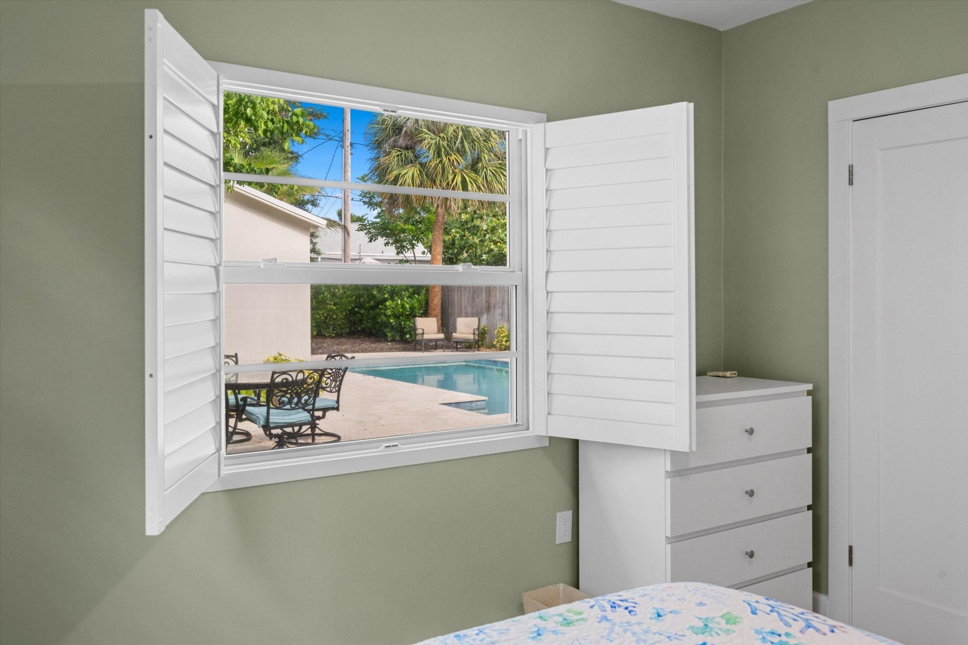 611 N Palmway, Lake Worth Beach, FL 33460 Photo