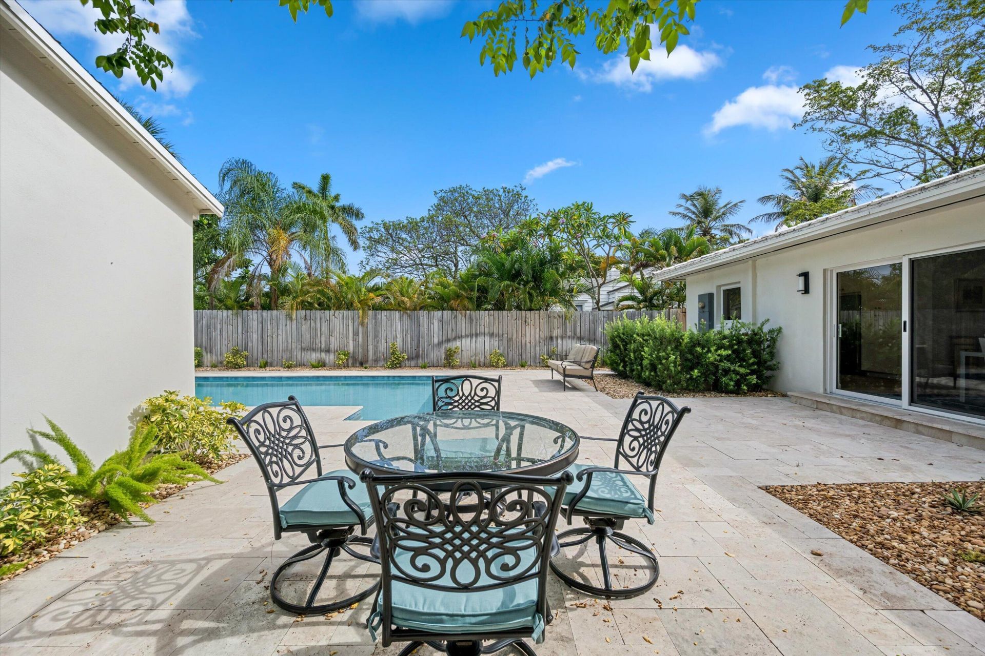611 N Palmway, Lake Worth Beach, FL 33460 Photo
