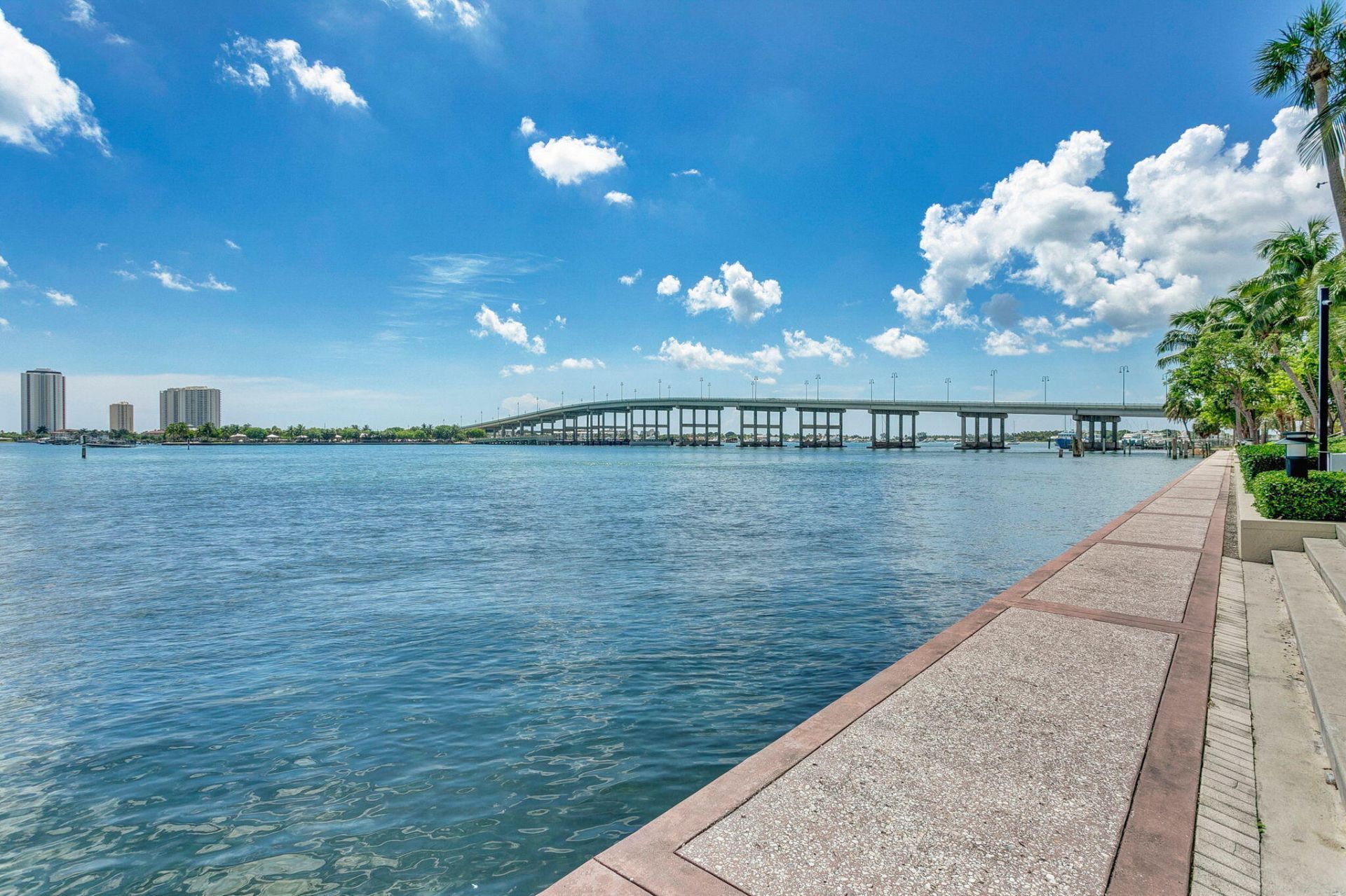 2650 Lake Shore Drive, Unit 2303, Riviera Beach, FL 33404 Photo