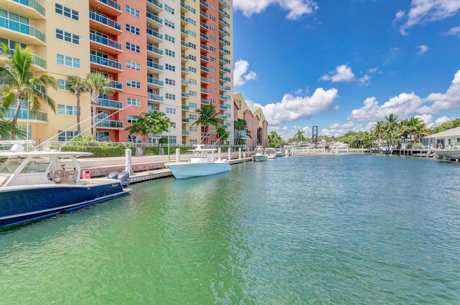 2650 Lake Shore Drive, Unit 2303, Riviera Beach, FL 33404 Photo