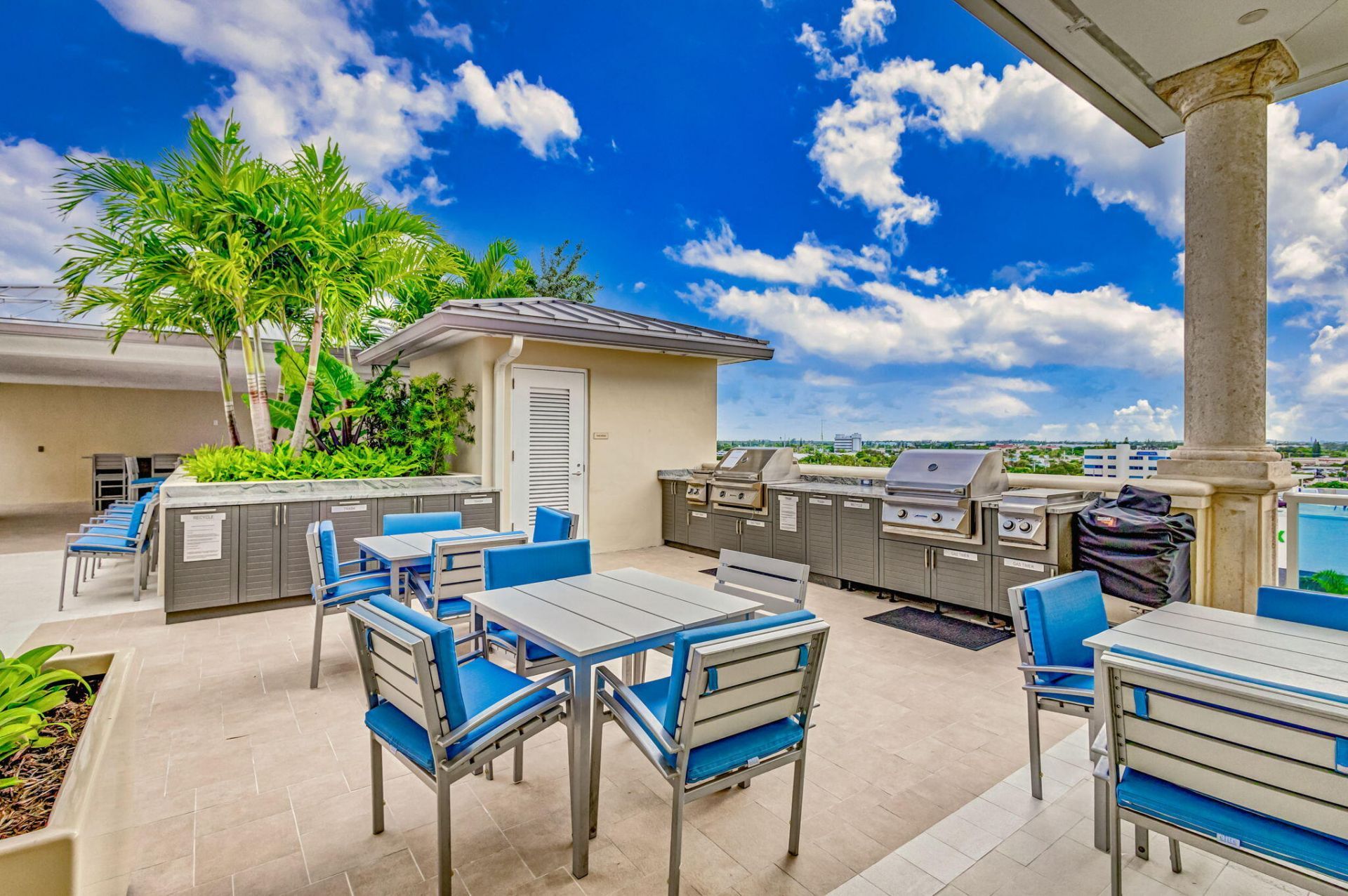 2650 Lake Shore Drive, Unit 2303, Riviera Beach, FL 33404 Photo