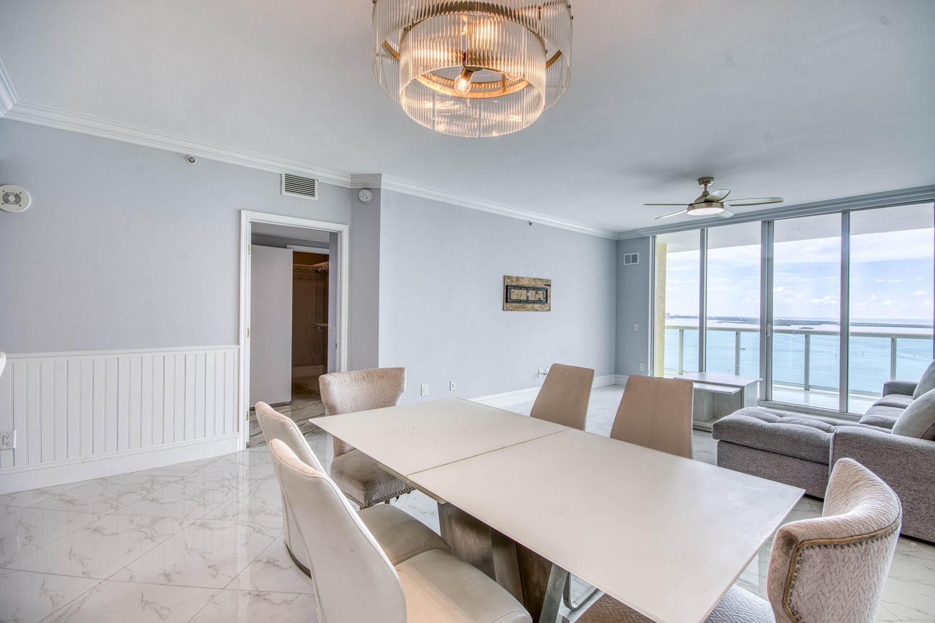 2650 Lake Shore Drive, Unit 2303, Riviera Beach, FL 33404 Photo