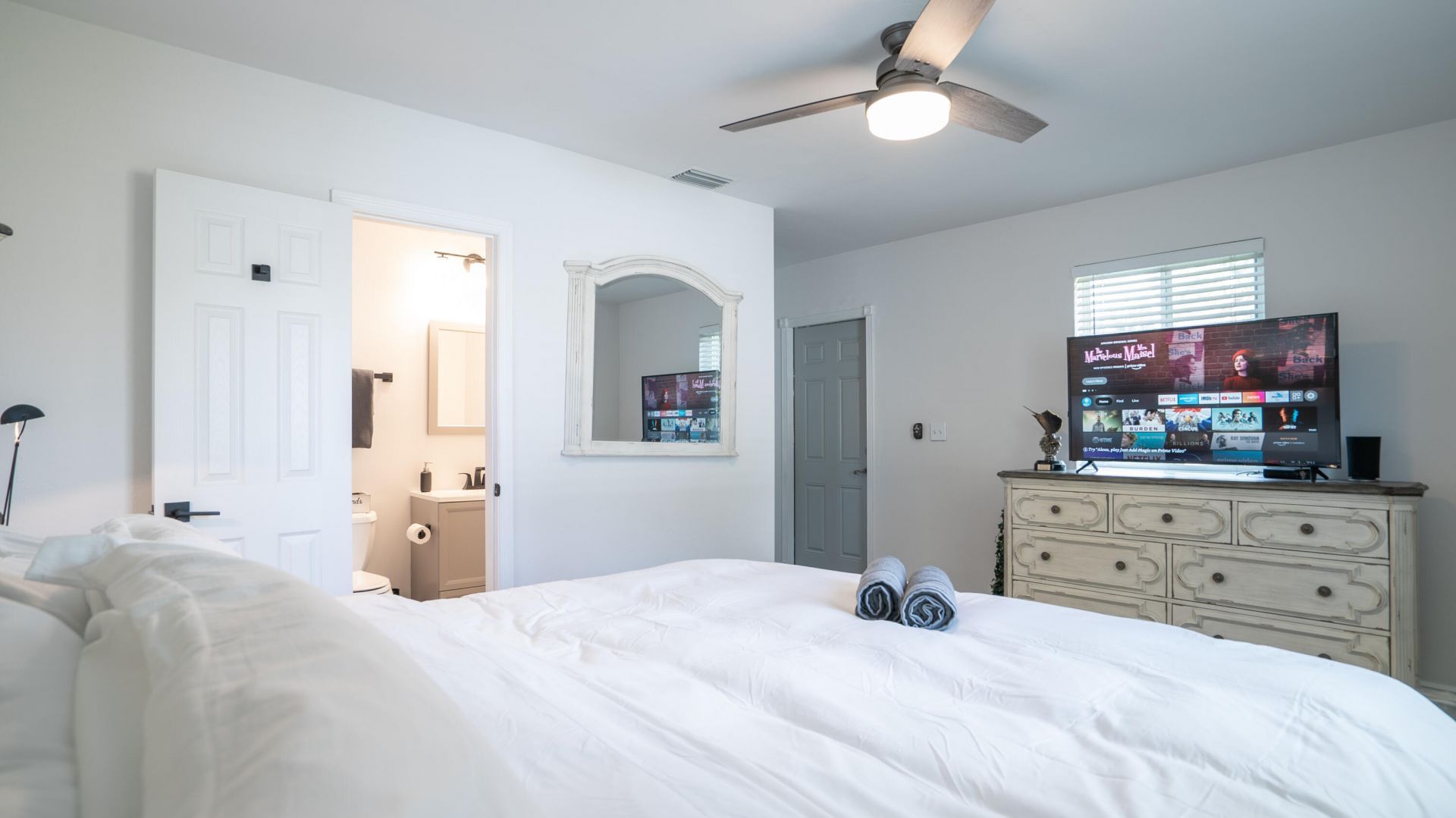 1909 NE 2nd Street, Unit 2, Pompano Beach, FL 33060 Photo