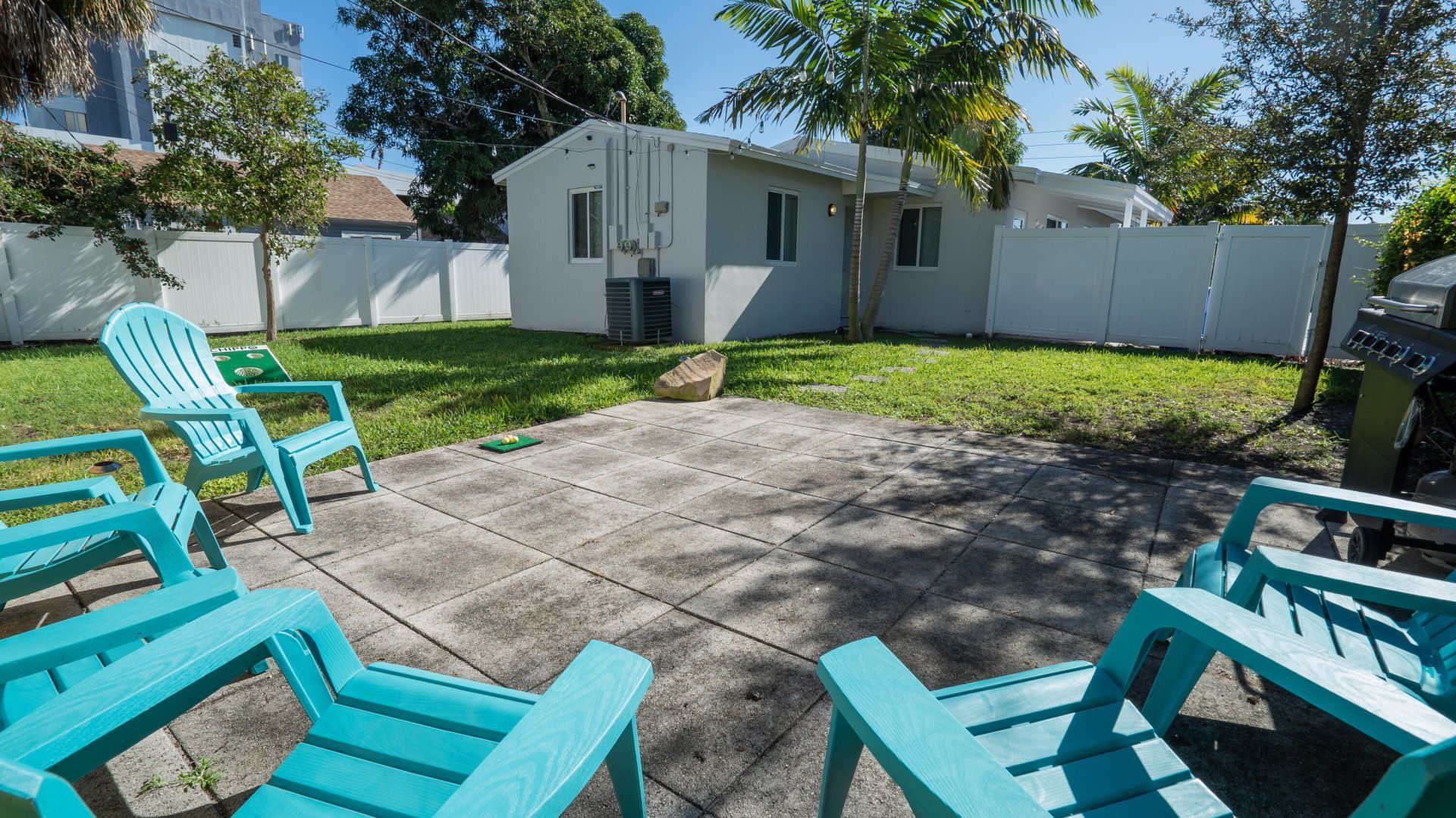 1909 NE 2nd Street, Unit 2, Pompano Beach, FL 33060 Photo