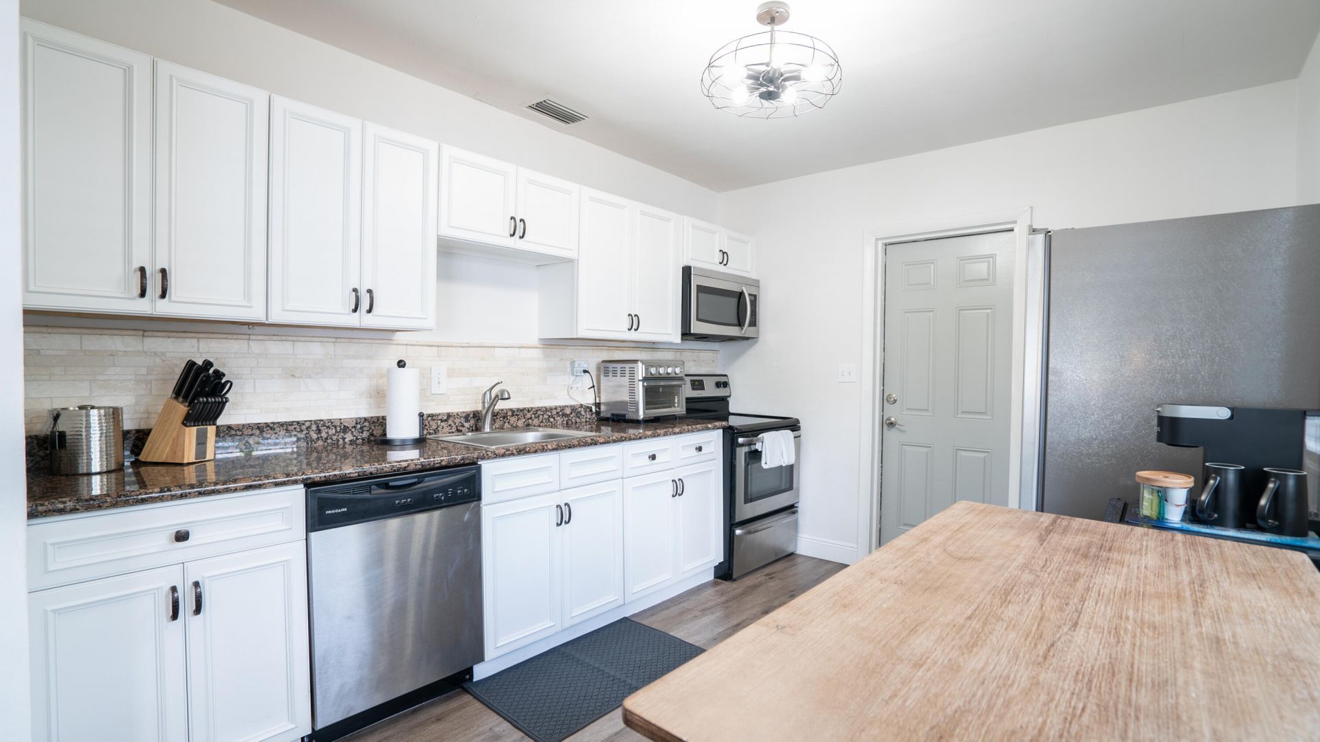1909 NE 2nd Street, Unit 2, Pompano Beach, FL 33060 Photo