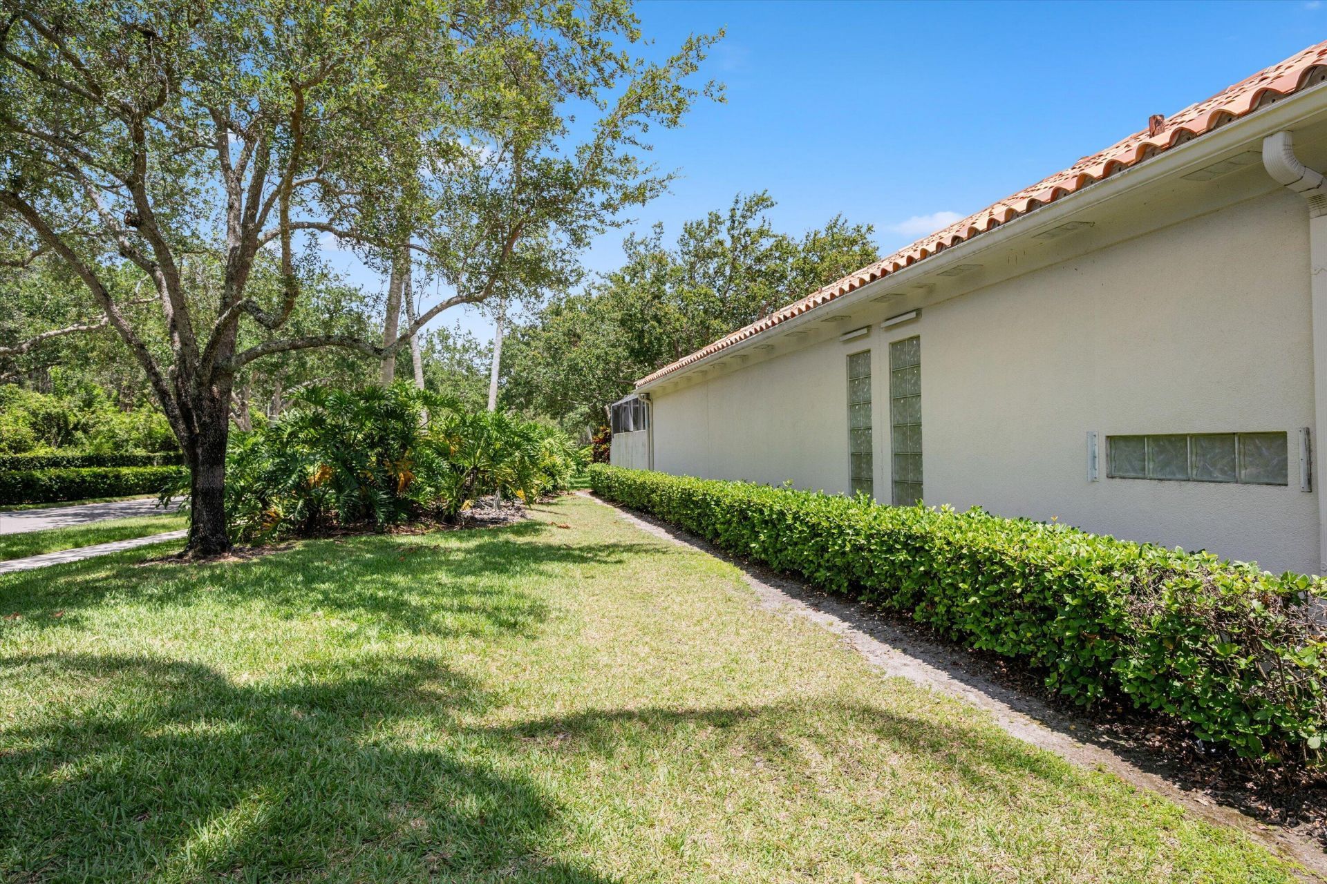 2862 Irma Lake Drive, West Palm Beach, FL 33411 Photo