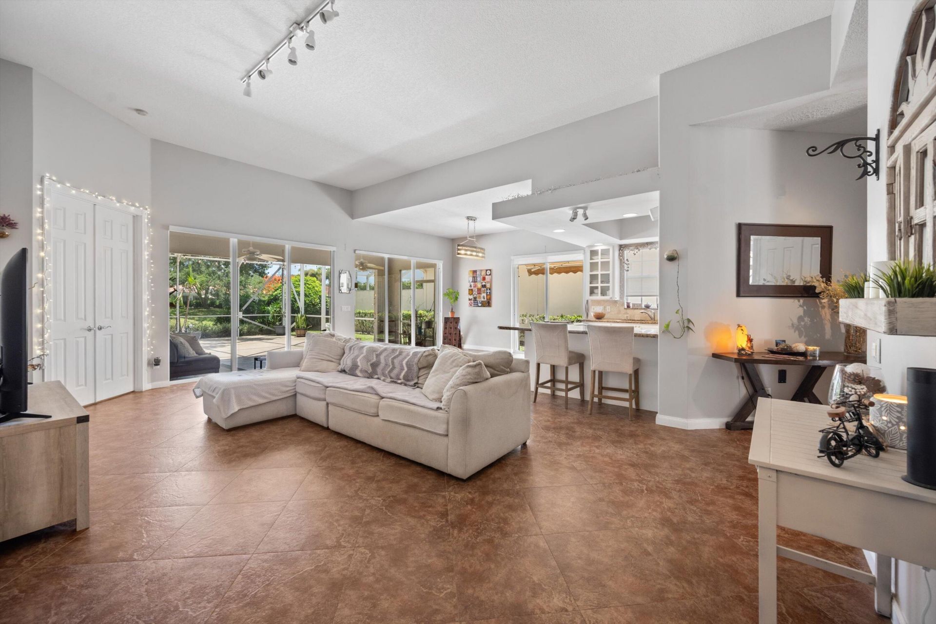 2862 Irma Lake Drive, West Palm Beach, FL 33411 Photo