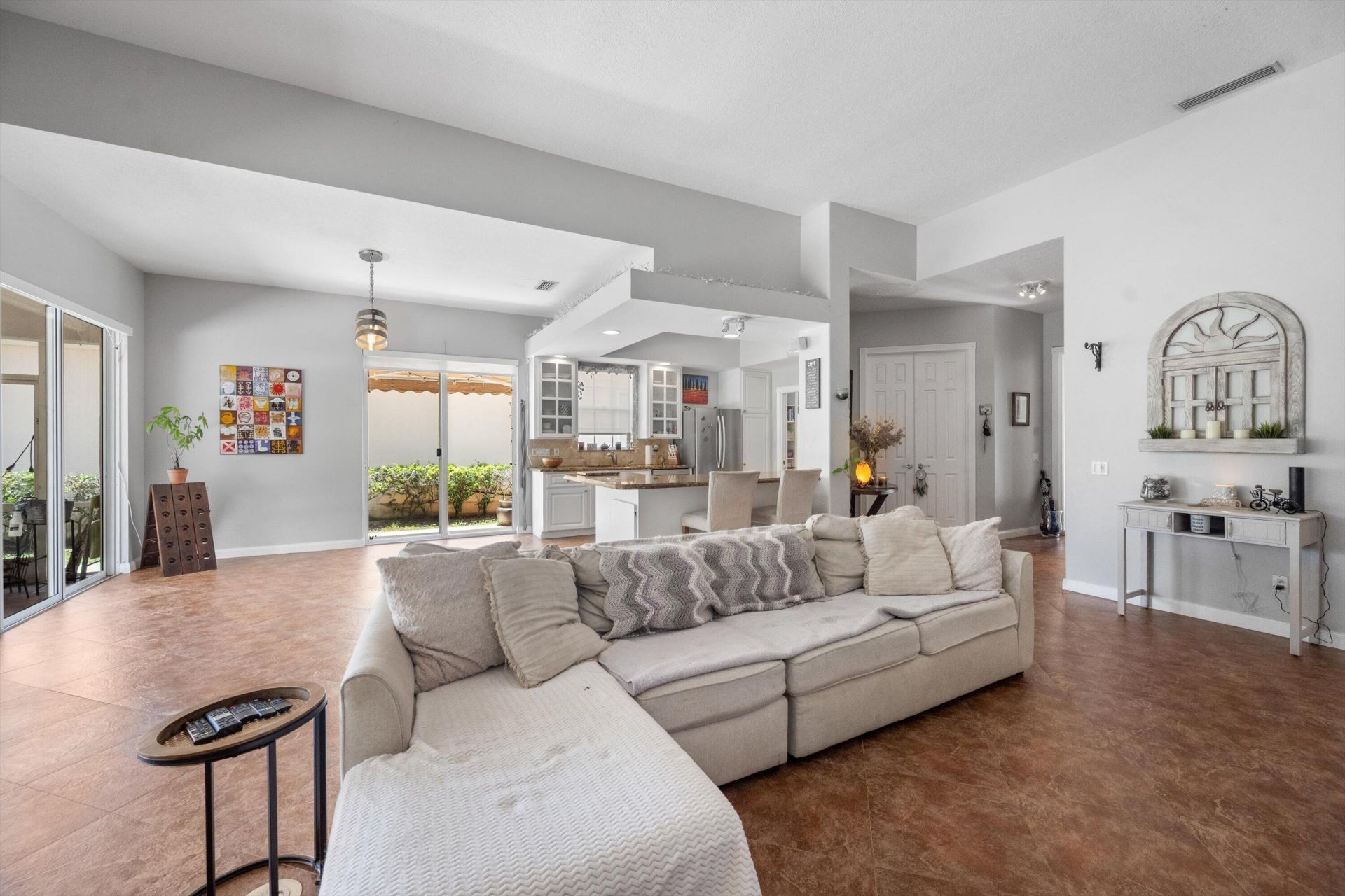 2862 Irma Lake Drive, West Palm Beach, FL 33411 Photo