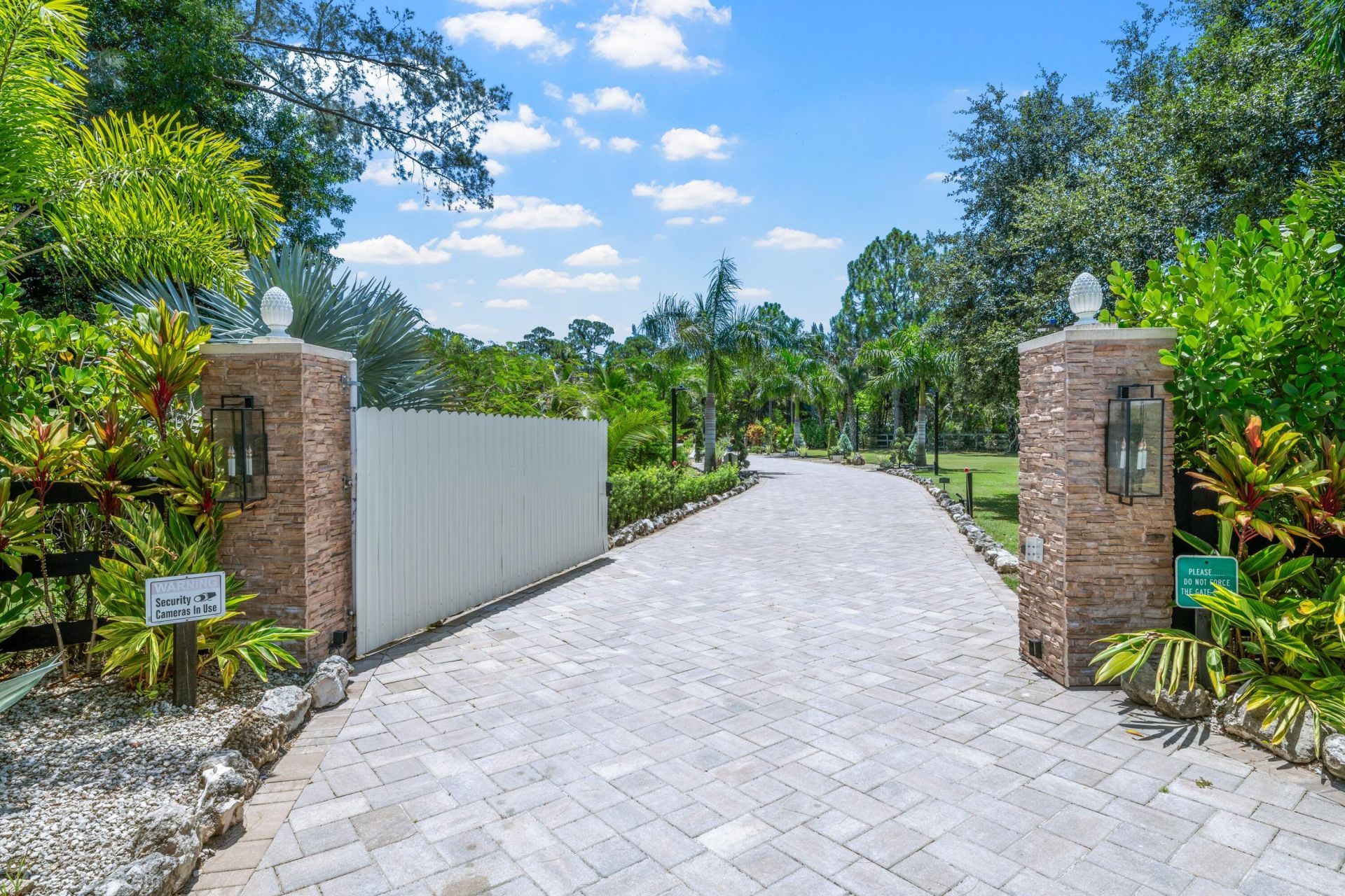 14800 April Drive, Loxahatchee Groves, FL 33470 Photo