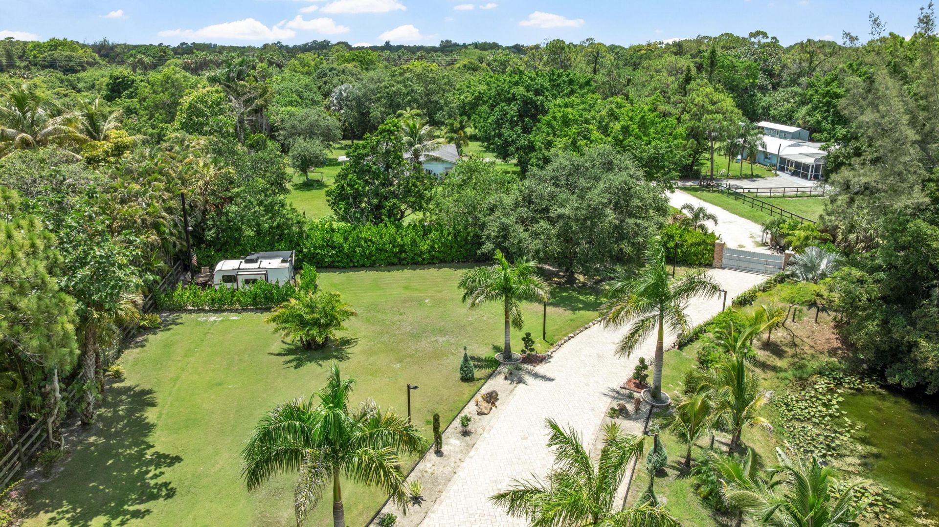 14800 April Drive, Loxahatchee Groves, FL 33470 Photo