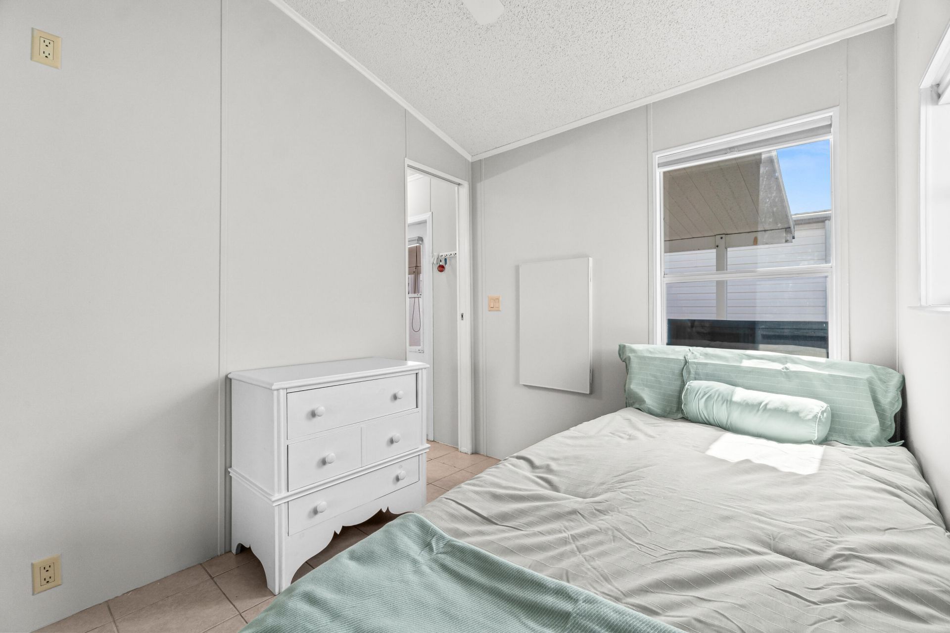 12 Hibiscus Drive, Unit H, Briny Breezes, FL 33435 Photo