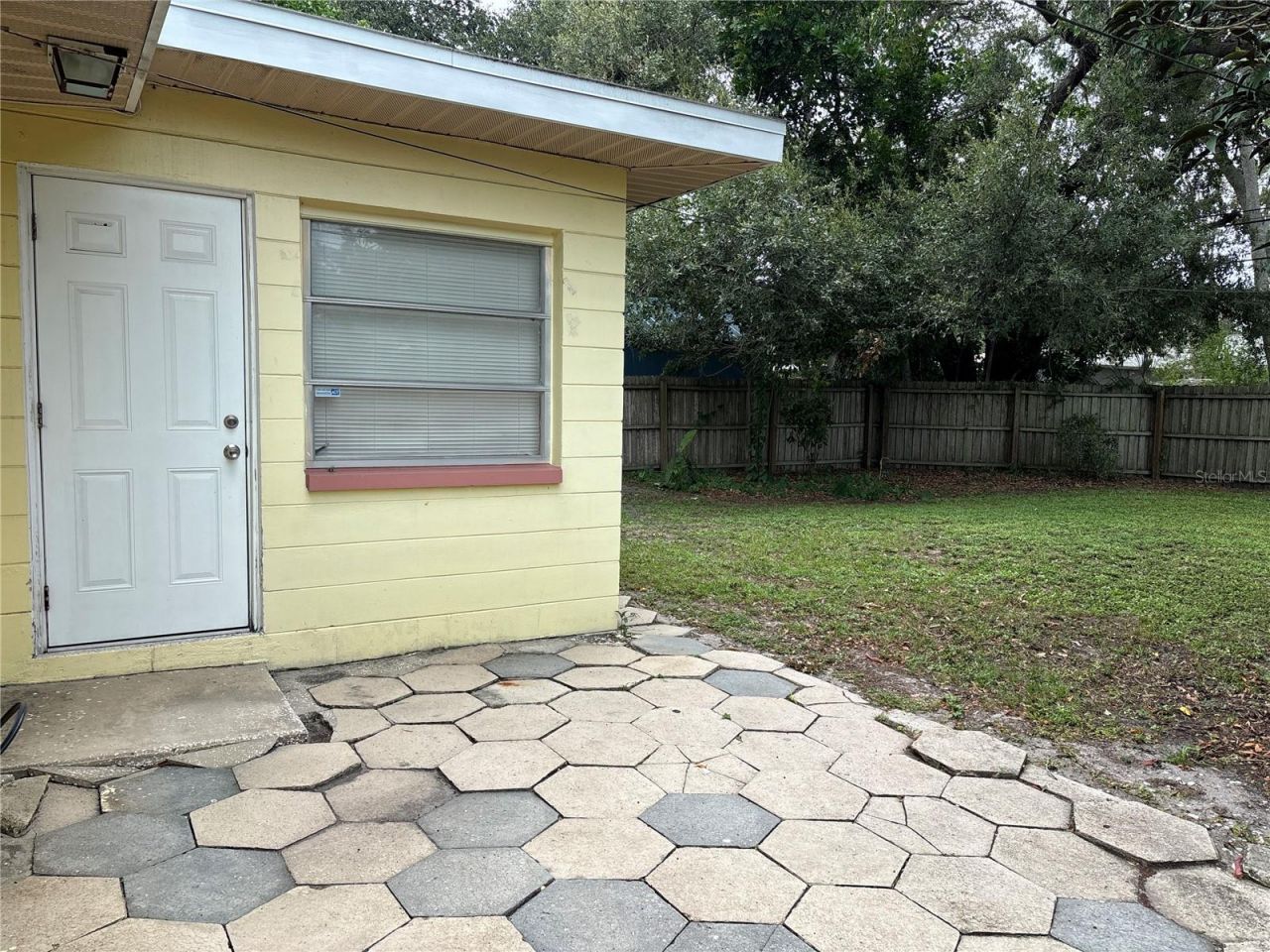 5744 2nd Avenue N, Saint Petersburg, FL 33710 Photo