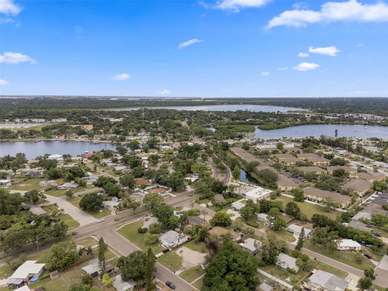3963 Neptune Drive Se, Saint Petersburg, FL 33705 Photo