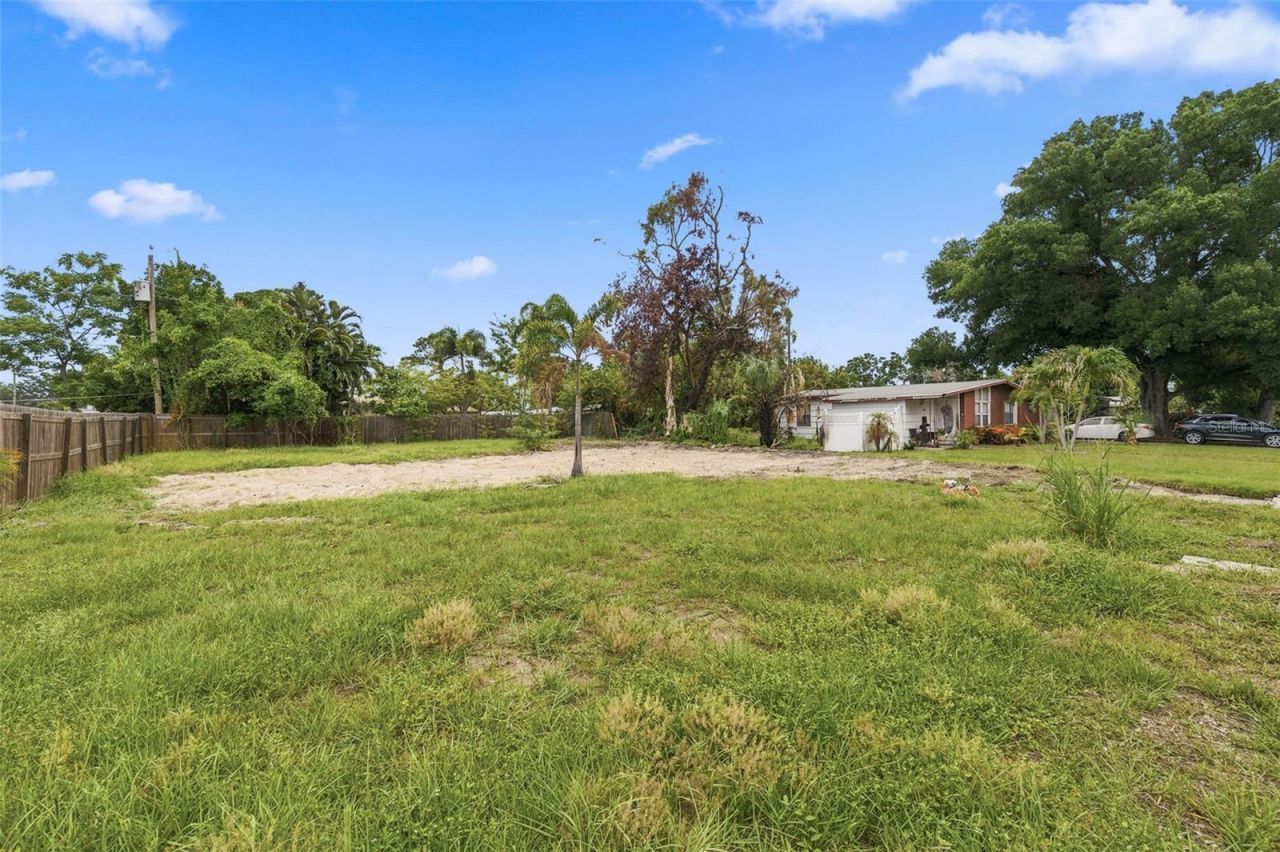 3963 Neptune Drive Se, Saint Petersburg, FL 33705 Photo