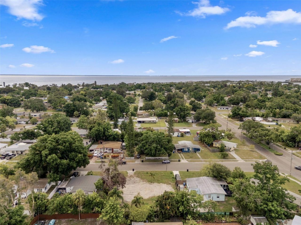 3963 Neptune Drive Se, Saint Petersburg, FL 33705 Photo
