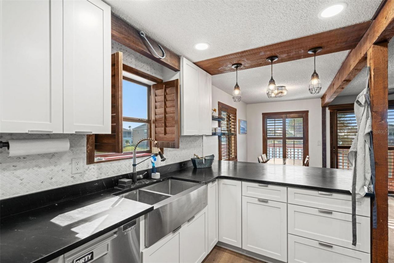 3179 Azalea Drive, Hernando Beach, FL 34607 Photo